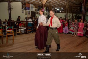 Baile de 27 anos do CTG Rancho do Chimarr&atilde;o