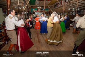 Baile de 27 anos do CTG Rancho do Chimarr&atilde;o