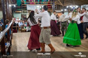 Baile de 27 anos do CTG Rancho do Chimarr&atilde;o