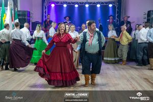 Baile de 27 anos do CTG Rancho do Chimarr&atilde;o