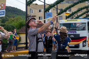 36&ordf; Oktoberfest de Igrejinha (Desfile Oficial)