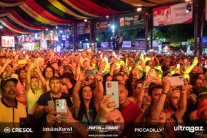 36&ordf; Oktoberfest de Igrejinha (Show Grupo Menos &eacute; Mais)