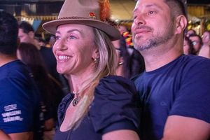 36&ordf; Oktoberfest de Igrejinha (Show Grupo Menos &eacute; Mais)