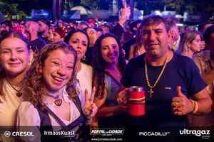 36&ordf; Oktoberfest de Igrejinha (Show Grupo Menos &eacute; Mais)