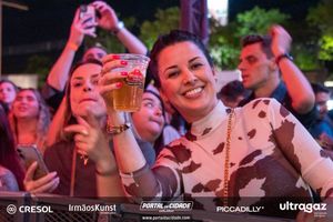 36&ordf; Oktoberfest de Igrejinha (Show Grupo Menos &eacute; Mais)
