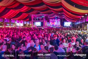 36&ordf; Oktoberfest de Igrejinha (Show Z&eacute; Neto & Cristiano)