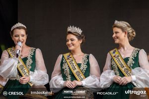 Apresenta&ccedil;&atilde;o da Presidente e do Vice-Presidente da 37&ordf; Oktoberfest de Igrejinha