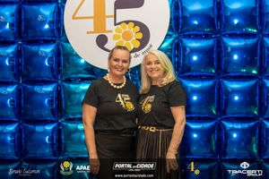 Baile de 45 anos da APAE Igrejinha