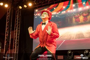 Espet&aacute;culo &ldquo;O Natal que fez o circo brilhar&rdquo;