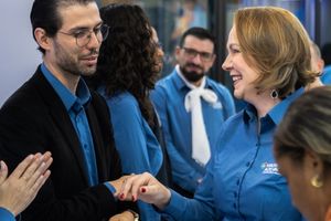 Inaugura&ccedil;&atilde;o do Posto de Atendimento da Viacredi Alto Vale