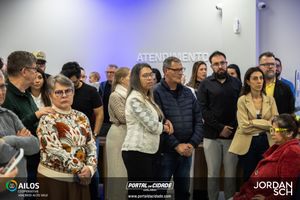 Inaugura&ccedil;&atilde;o do Posto de Atendimento da Viacredi Alto Vale