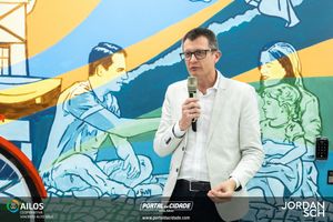 Inaugura&ccedil;&atilde;o do Posto de Atendimento da Viacredi Alto Vale