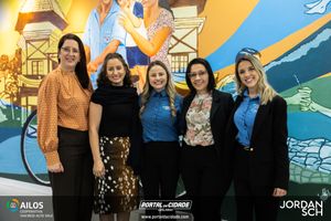 Inaugura&ccedil;&atilde;o do Posto de Atendimento da Viacredi Alto Vale