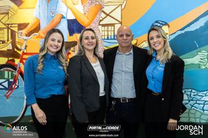 Inaugura&ccedil;&atilde;o do Posto de Atendimento da Viacredi Alto Vale