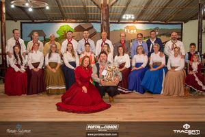 Baile de 27 anos do CTG Rancho do Chimarr&atilde;o