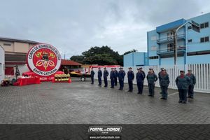 Cerim&ocirc;nia de Troca de Comando dos Bombeiros de Itapo&aacute;