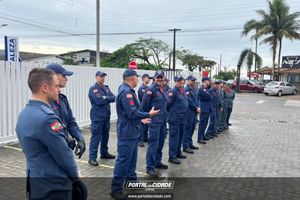 Cerim&ocirc;nia de Troca de Comando dos Bombeiros de Itapo&aacute;