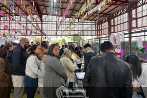 Munic&iacute;pio entrega matr&iacute;culas dos im&oacute;veis aos moradores do S&atilde;o Jos&eacute; II