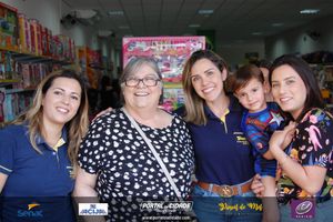 Pincel de Mel comemora 35 anos em Jacarezinho