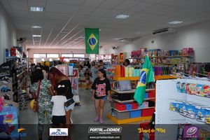 Pincel de Mel comemora 35 anos em Jacarezinho
