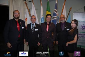 Bruno Guideli toma posse como presidente do Rotary Club de Jacarezinho