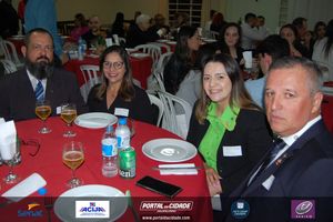 Bruno Guideli toma posse como presidente do Rotary Club de Jacarezinho