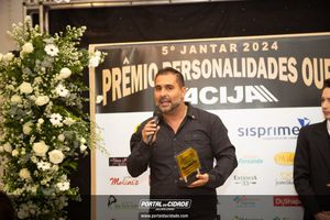 V Jantar Pr&ecirc;mio Personalidades Ouro 2024