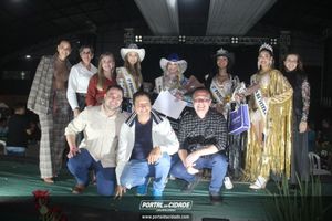 Baile da Rainha da FETEXAS 2025