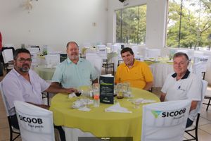 Reuni&atilde;o com os associados SICOOB Louveira