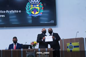 Cerim&ocirc;nia de Posse dos Vereadores, Prefeito e Vice prefeito da Cidade de Louveira