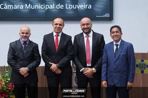 Cerim&ocirc;nia de Posse dos Vereadores, Prefeito e Vice prefeito da Cidade de Louveira