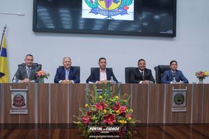 Cerim&ocirc;nia de Posse dos Vereadores, Prefeito e Vice prefeito da Cidade de Louveira