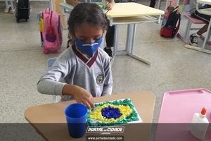 7 de Setembro na rede Municipal de Ensino em Louveira