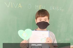 7 de Setembro na rede Municipal de Ensino em Louveira