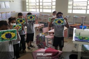 7 de Setembro na rede Municipal de Ensino em Louveira