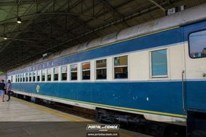 Passeio de trem tur&iacute;stico 