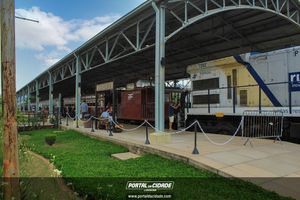 Passeio de trem tur&iacute;stico 