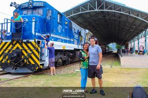 Passeio de trem tur&iacute;stico 