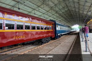 Passeio de trem tur&iacute;stico 