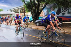 Evento cicl&iacute;stico Giro Vecchio