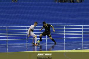 Semifinal do Futsal Amador-Chamados  X   J Cabelereiro 