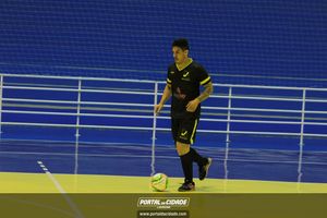 Semifinal do Futsal Amador-Chamados  X   J Cabelereiro 