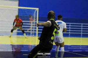 Semifinal do Futsal Amador-Chamados  X   J Cabelereiro 