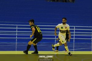 Semifinal do Futsal Amador-Chamados  X   J Cabelereiro 