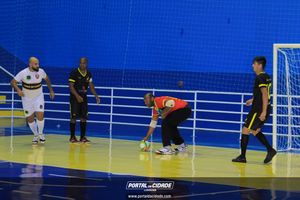 Semifinal do Futsal Amador-Chamados  X   J Cabelereiro 