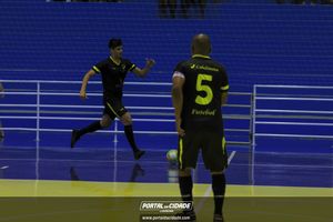 Semifinal do Futsal Amador-Chamados  X   J Cabelereiro 