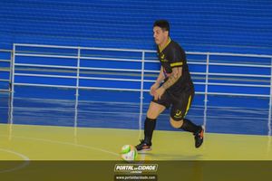 Semifinal do Futsal Amador-Chamados  X   J Cabelereiro 