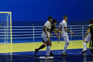 Semifinal do Futsal Amador-Chamados  X   J Cabelereiro 