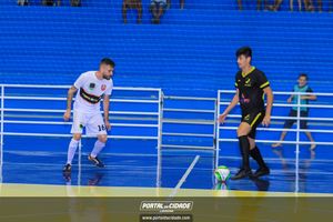 Semifinal do Futsal Amador-Chamados  X   J Cabelereiro 