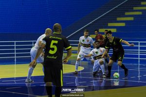 Semifinal do Futsal Amador-Chamados  X   J Cabelereiro 
